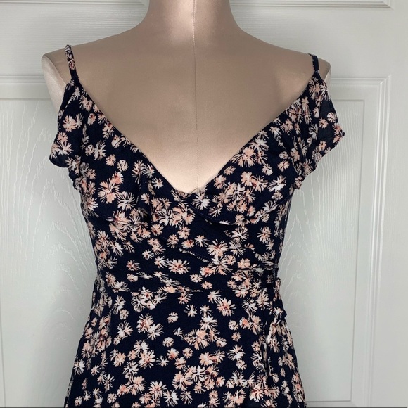NWT Aeropostale Floral Mini Dress Sz XS - Picture 7 of 7